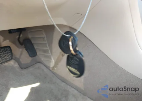 2006 Toyota Camry Solara Sle V6 z USA, uszkodzony, nr VIN 4T1CA38P76U102339